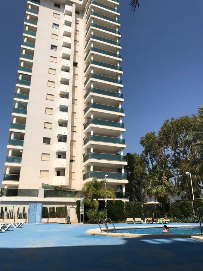 Apartamento Con Una Buena Vista 칼페 외부 사진